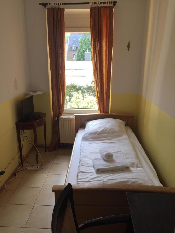 A&S Ferienwohnungenbonner Str 49 Zewnętrze zdjęcie